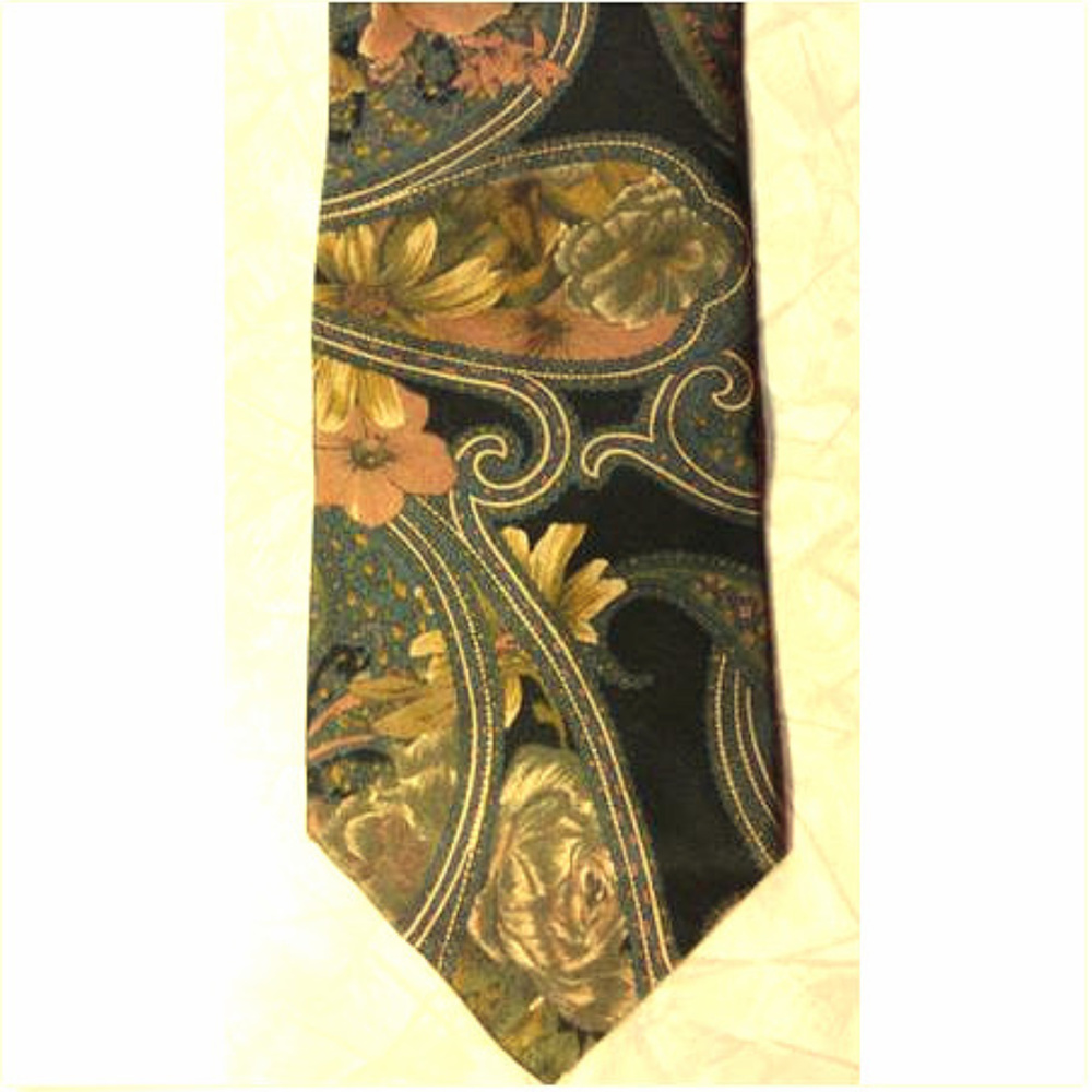 *Dark & Rich Floral & Paisley Tie, Croft & Barrow